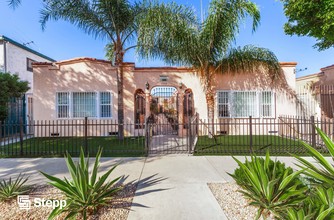 1119 Saint Louis Ave in Long Beach, CA - Building Photo - Primary Photo