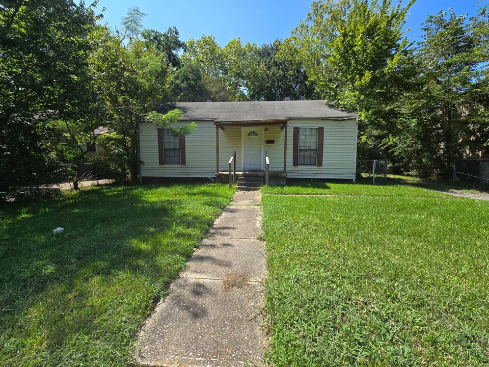 5132 Bienville Ave in Shreveport, LA - Building Photo