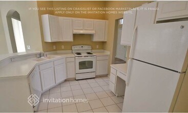 3022 Partridge Point Trail in Valrico, FL - Building Photo - Building Photo