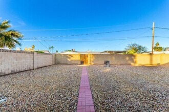 8450 E Indianola Ave in Scottsdale, AZ - Building Photo - Building Photo