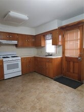 567 Stetler Ave in Akron, OH - Building Photo - Building Photo