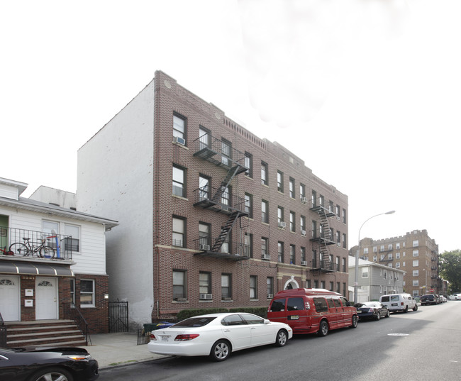 2263 64th St in Brooklyn, NY - Building Photo - Building Photo