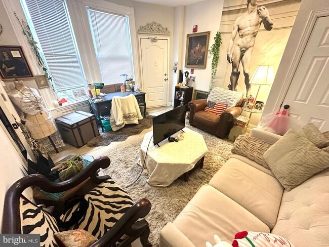 property at 4925 Cedar Ave