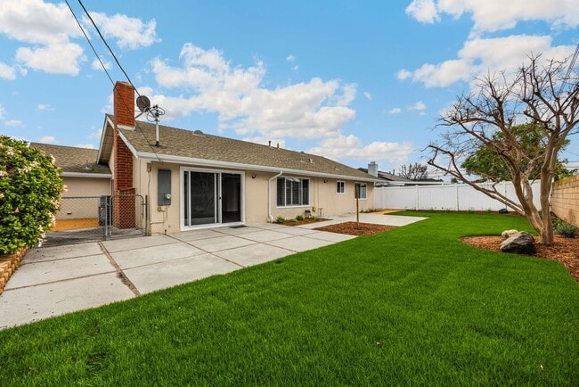 2941 Firethorne Ave in Fullerton, CA - Building Photo - Building Photo