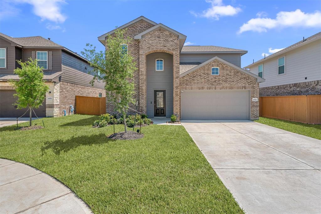 10511 Kings River Dr in Rosharon, TX - Building Photo