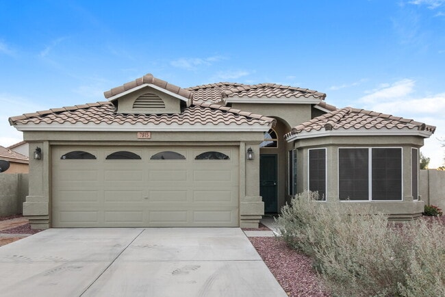 7815 W Northview Ave