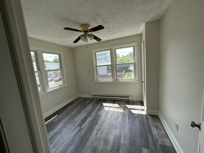 101 Maryland Park Dr, Unit 1 in Capitol Heights, MD - Foto de edificio - Building Photo