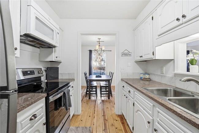 property at 10 Dogwood Dr