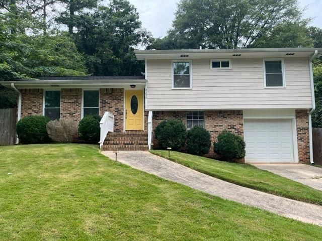 property at 2237 Scotty Cir