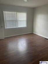 3101 S Cashua Dr in Florence, SC - Building Photo - Building Photo