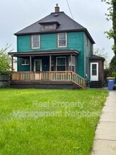 451 Graham St SW in Grand Rapids, MI - Building Photo - Building Photo