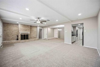 11314 Voltaire Dr in Houston, TX - Building Photo - Building Photo