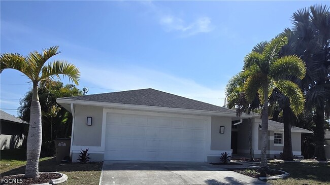 property at 1918 SW 29th Terrace