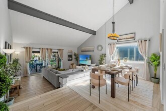 9737 Benavente Pl in San Diego, CA - Building Photo - Building Photo