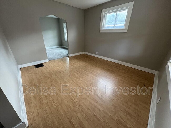 4013 Hoagland Ave in Fort Wayne, IN - Building Photo - Building Photo