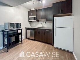 11307-11379 79 Ave NW in Edmonton, AB - Building Photo