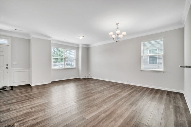 351 Intrepid Ct in Greer, SC - Building Photo - Building Photo