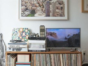 37 Bank St in New York, NY - Building Photo - Building Photo