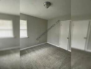 6706 W Wakefield Dr in Little Rock, AR - Building Photo - Building Photo