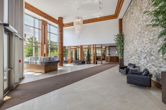 William's Court D & G in Ottawa, ON - Foto de edificio - Lobby