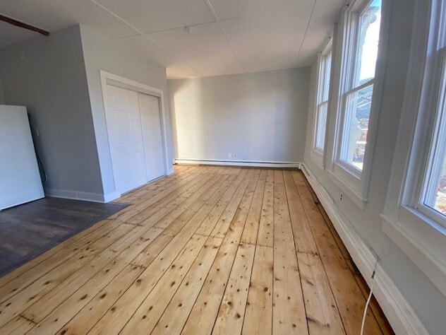 95 Main St