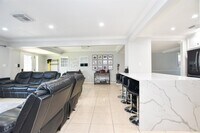 3807 Brock St photo'