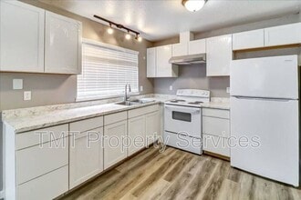 2836 Fox Creek Ct in Stockton, CA - Building Photo - Building Photo