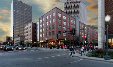 The Paramount at South Market in New Orleans, LA - Foto de edificio - Building Photo