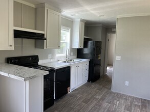 10 Andieange Cir in Asheville, NC - Building Photo - Building Photo