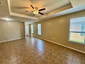 5716 Knoll Pines Pass in Austin, TX - Building Photo - Building Photo