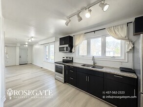 105 Twenty Ninth St in Toronto, ON - Building Photo - Building Photo