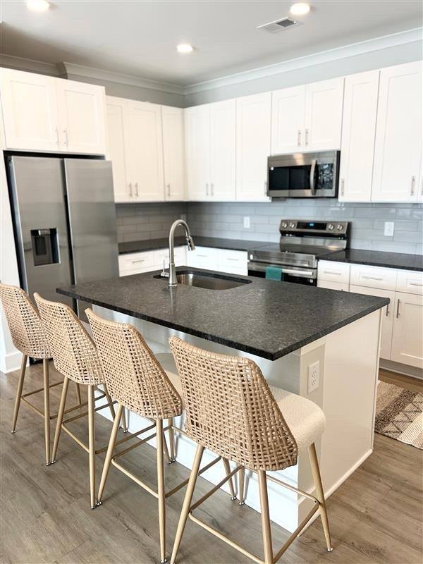 Arbors at Morehead City in Morehead City, NC - Building Photo - Building Photo