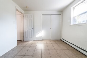 812 S 19th Ave Maywood, IL 60153 in Maywood, IL - Building Photo - Building Photo