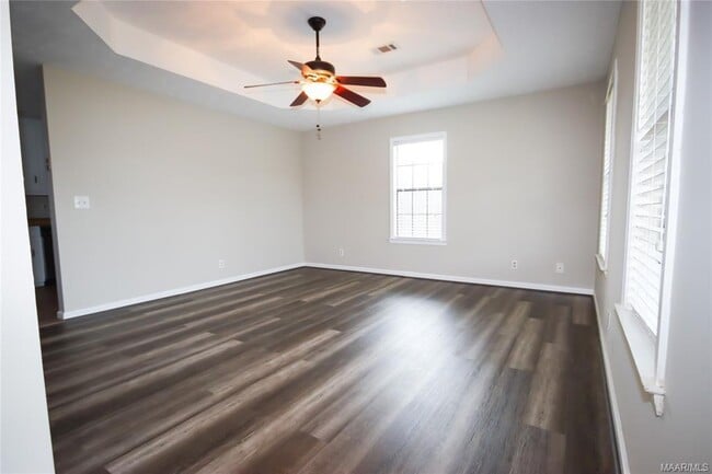 113 Kentucky Oaks St in Montgomery, AL - Foto de edificio - Building Photo