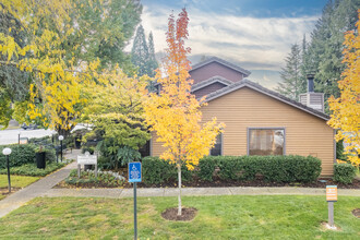 Stone Creek Apartments in Beaverton, OR - Building Photo - Building Photo