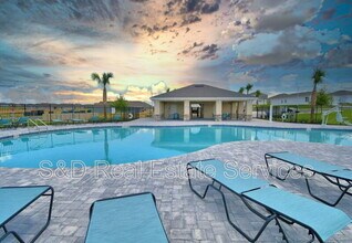 427 Cool Summer Ln in Davenport, FL - Building Photo - Building Photo