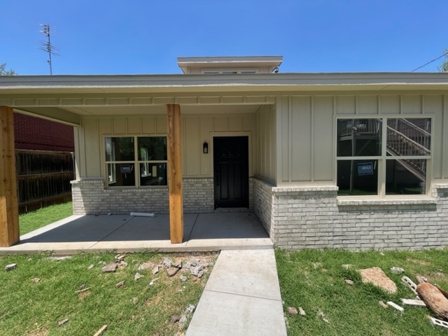 2704 21st St in Lubbock, TX - Building Photo