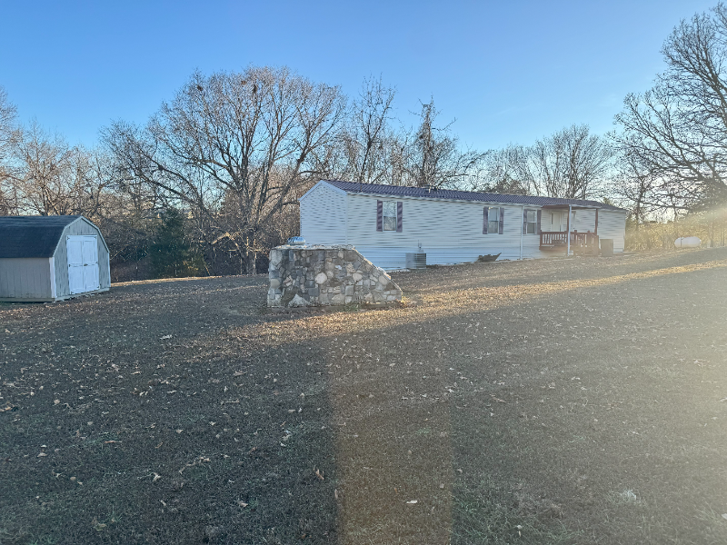 15336 FR 1155 in Cassville, MO - Building Photo