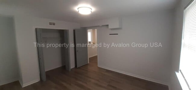 1184 E 18th St, Unit B in Jacksonville, FL - Foto de edificio - Building Photo