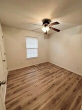 1018 N 25th St in Ozark, MO - Building Photo - Building Photo