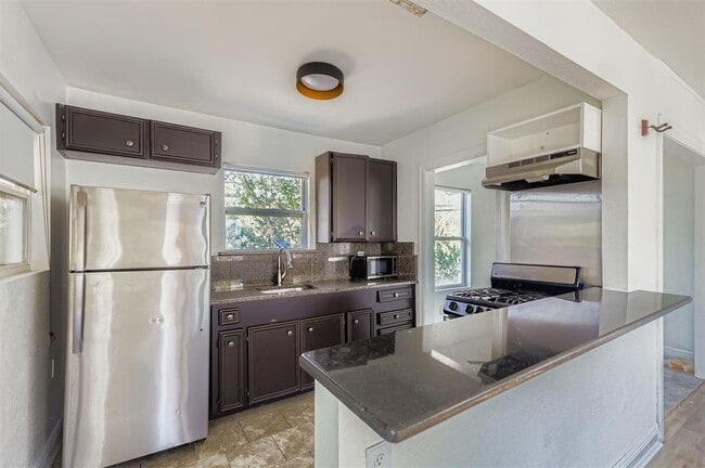 property at 1013 E 3rd St