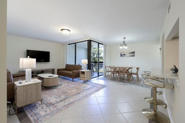 property at 825 Egret Cir