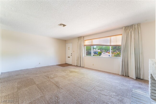 property at 237 Greenbriar Townhouse Way