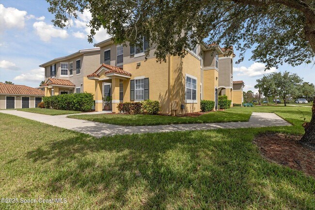 5692 Star Rush Dr in Melbourne, FL - Building Photo - Building Photo