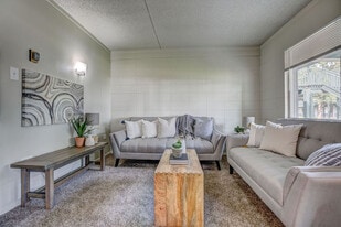 Bears Village in Greeley, CO - Building Photo