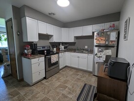 298 Prairie View St in Oregon, WI - Building Photo