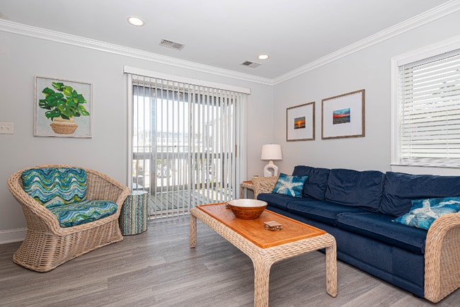 property at 13 43rd St