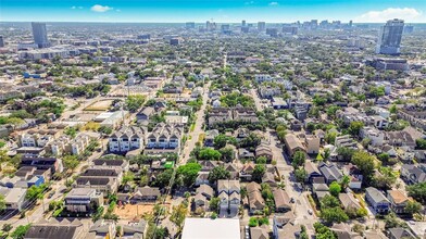 305 Willard St in Houston, TX - Building Photo - Building Photo