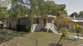 775 15th Ave S in St. Petersburg, FL - Building Photo