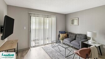 6200 Rime Village Dr NW in Huntsville, AL - Building Photo